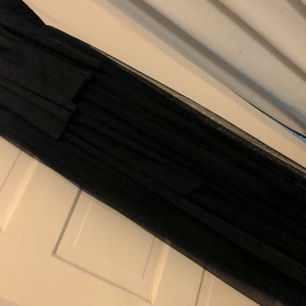 Vera Wang bridesmaids dress - Picture 5 of 6